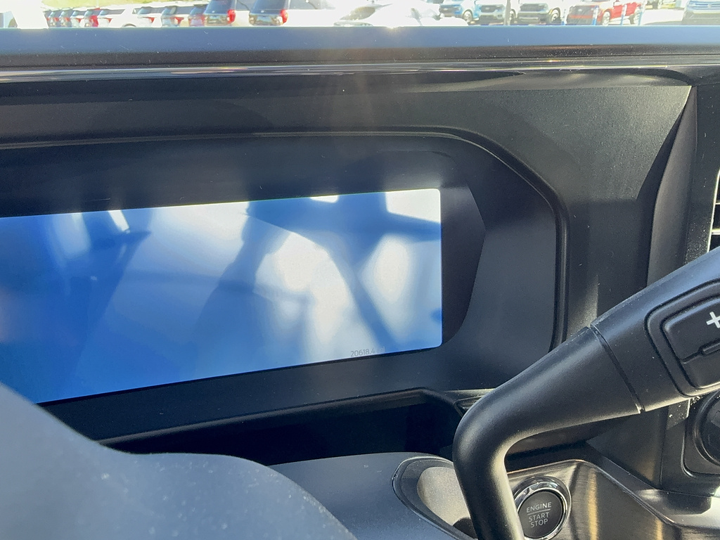 2024 Ford Super Duty F-250 SRW photo 3 of 3
