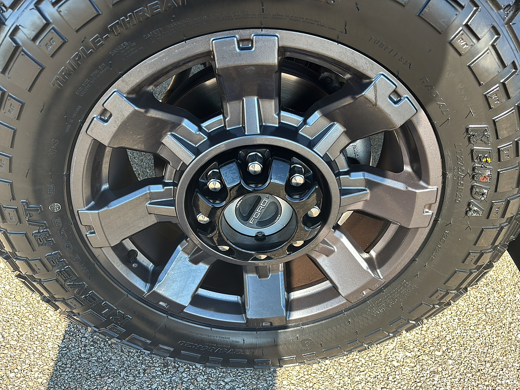2024 Ford Super Duty F-250 SRW photo 9 of 27