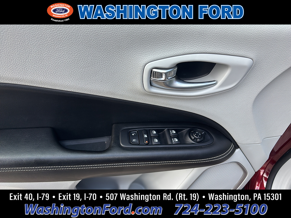 2021 Jeep Compass Latitude Velvet Red Pearl Coat at Lake View Ford