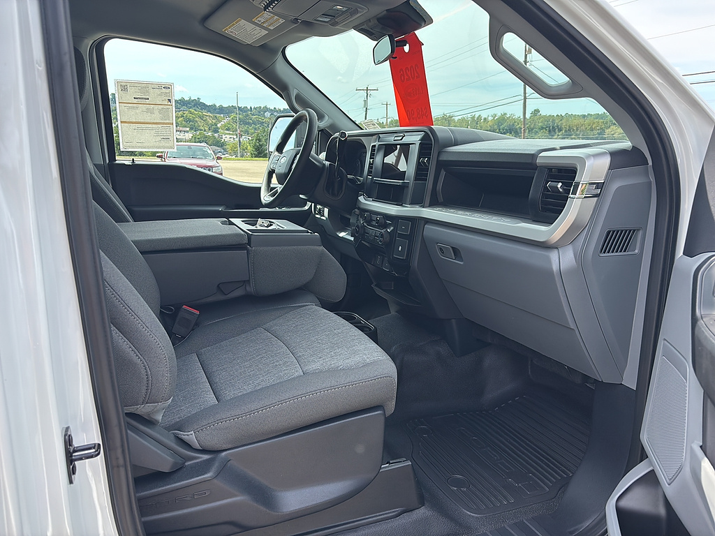 2026 Ford Super Duty F-250 SRW XL Oxford White at Washington Ford