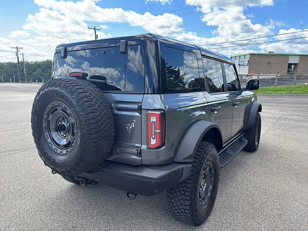 2024 Ford Bronco Badlands Carbonized Gray at Woltz & Wind Ford