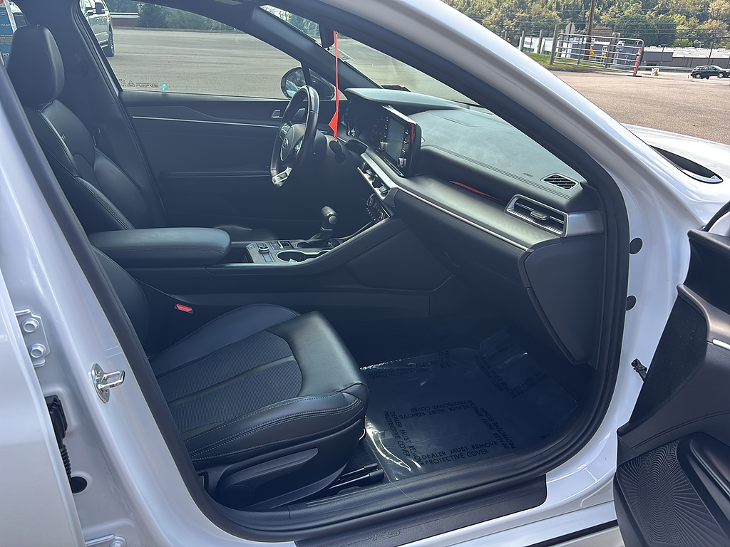 2021 Kia K5 photo 20 of 27