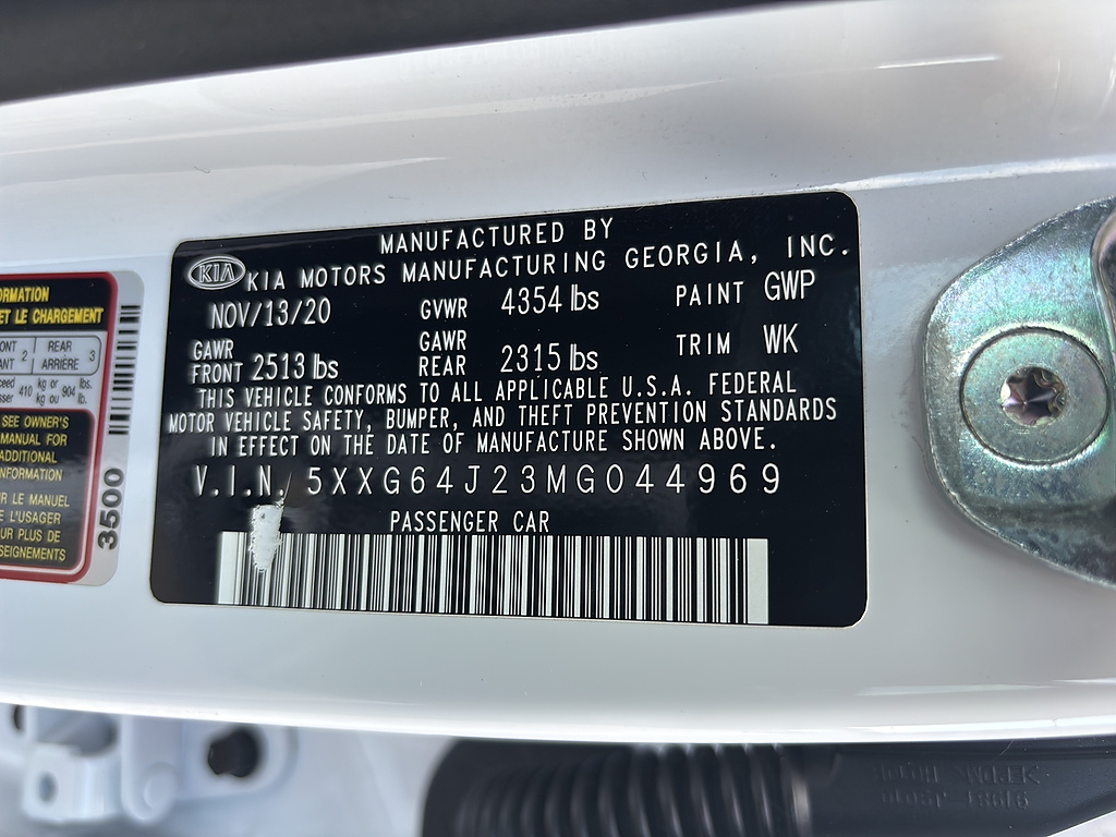 2021 Kia K5 photo 21 of 27