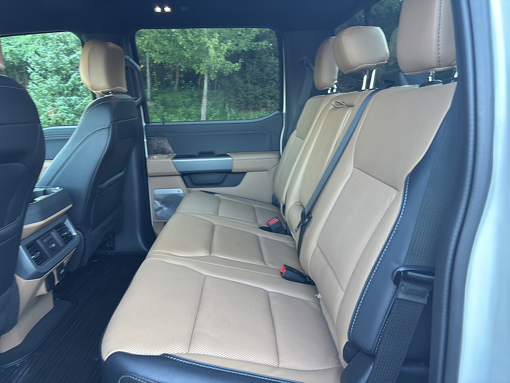 2024 Ford Super Duty F-350 SRW photo 16 of 27