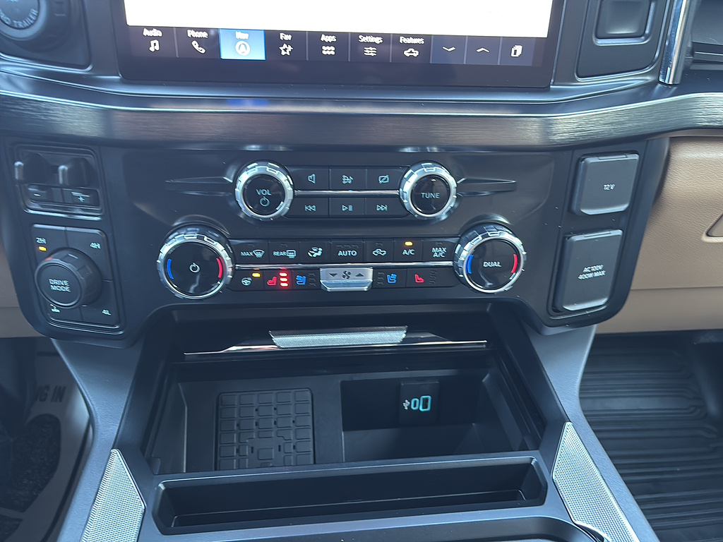 2024 Ford Super Duty F-350 SRW photo 24 of 27