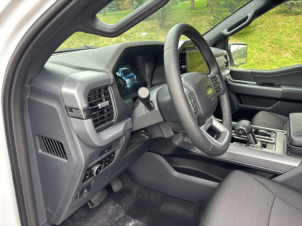 2026 Ford F-150 photo 12 of 26