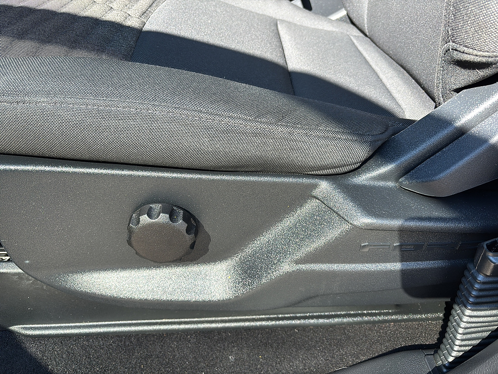 2023 Ford F-150 photo 12 of 27