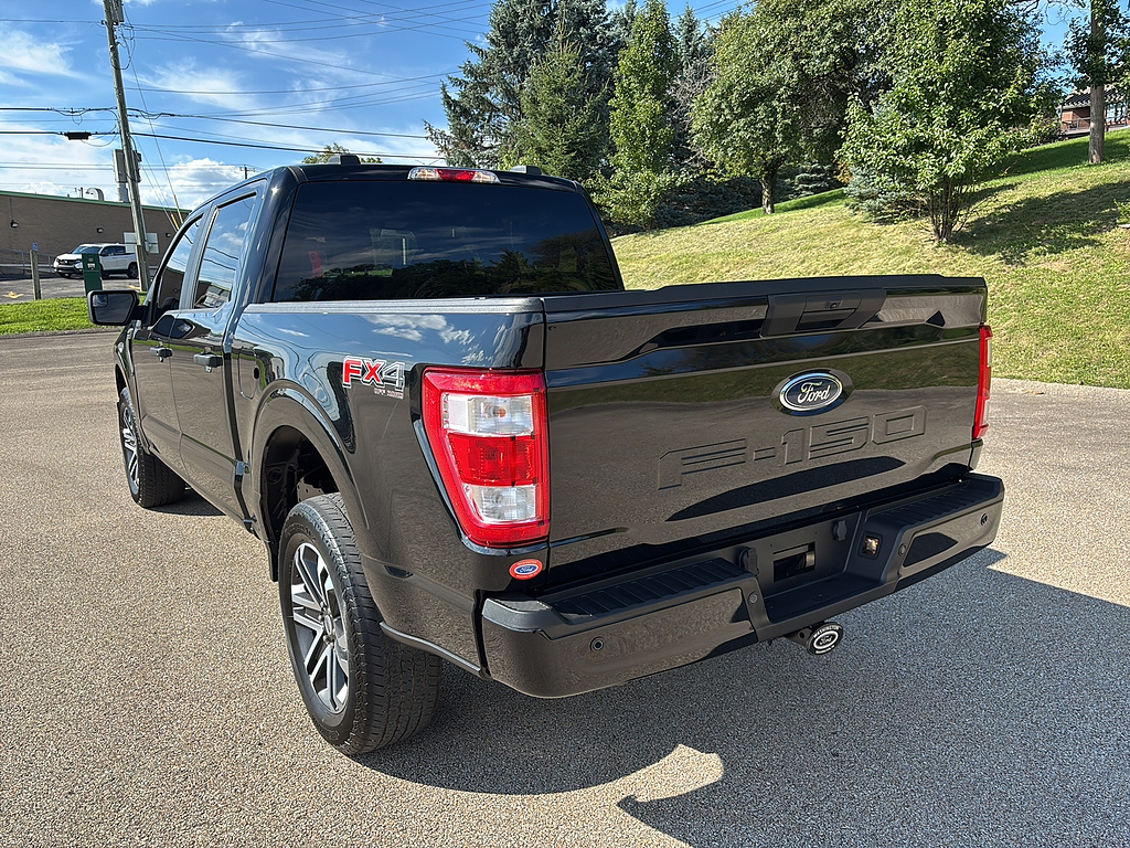 2023 Ford F-150 photo 2 of 27
