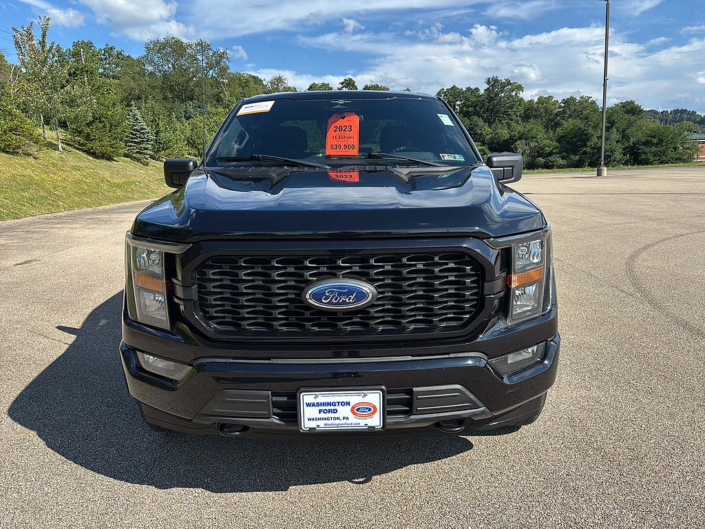 2023 Ford F-150 photo 7 of 27