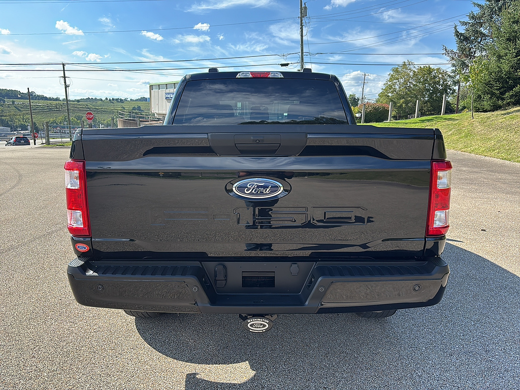 2023 Ford F-150 photo 3 of 27