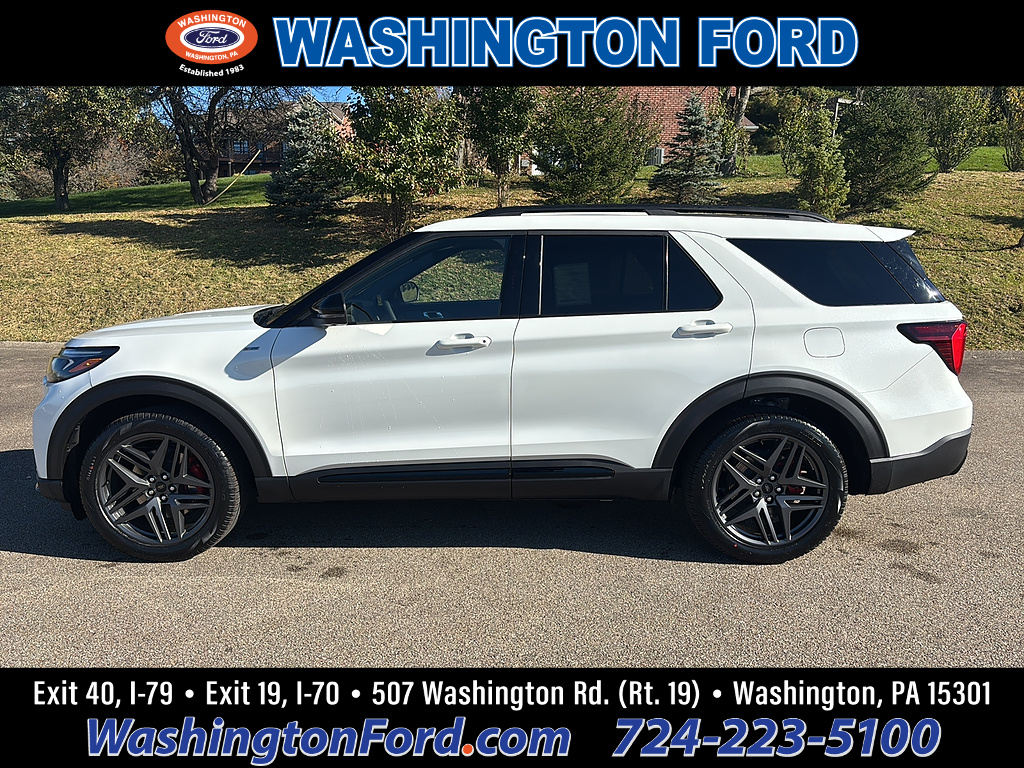 2027 Ford Explorer photo 1 of 26