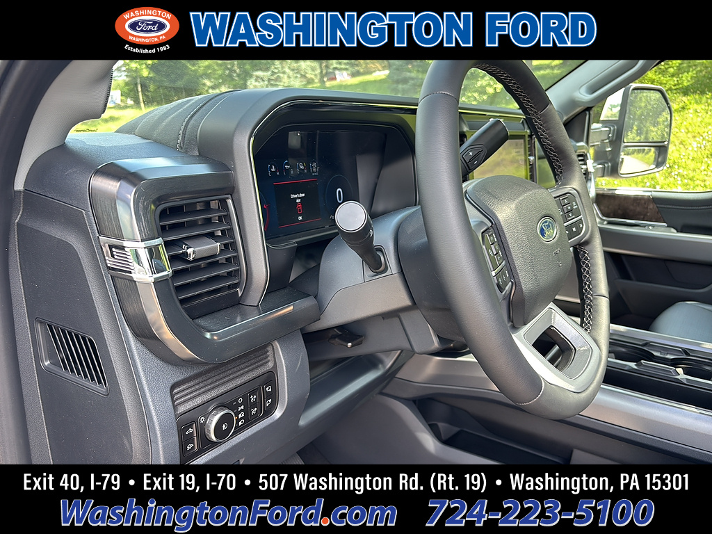 2026 Ford Super Duty F-350 DRW LARIAT - 11
