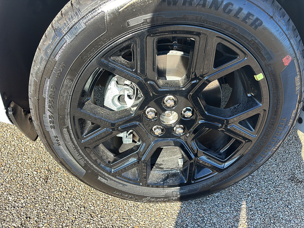 2026 Ford Maverick photo 9 of 26