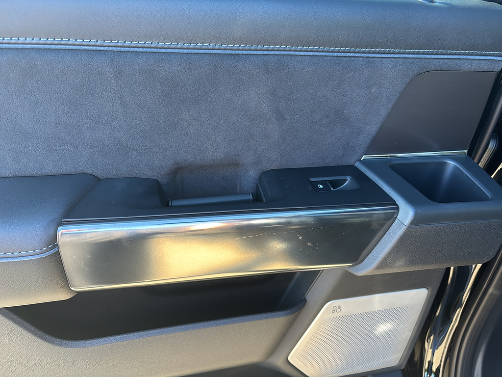 2027 Ford Super Duty F-250 SRW photo 16 of 26