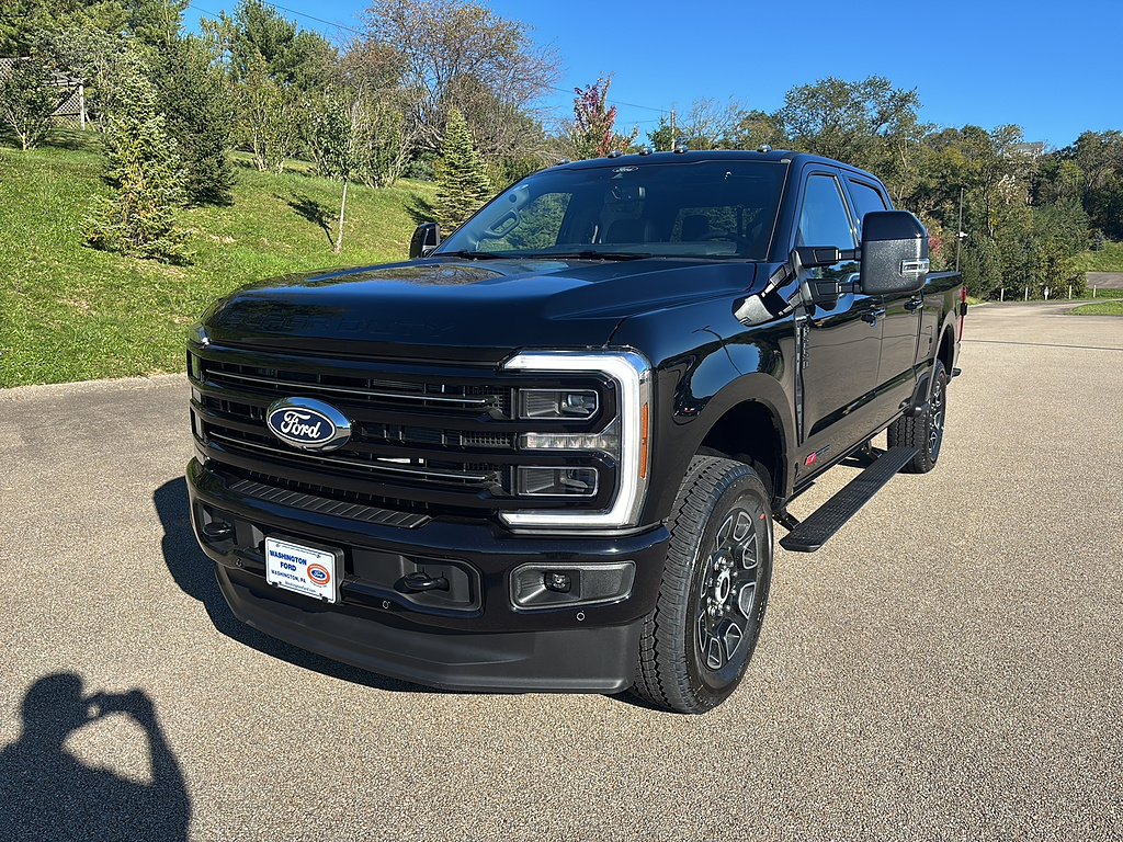 2027 Ford Super Duty F-250 SRW photo 8 of 26