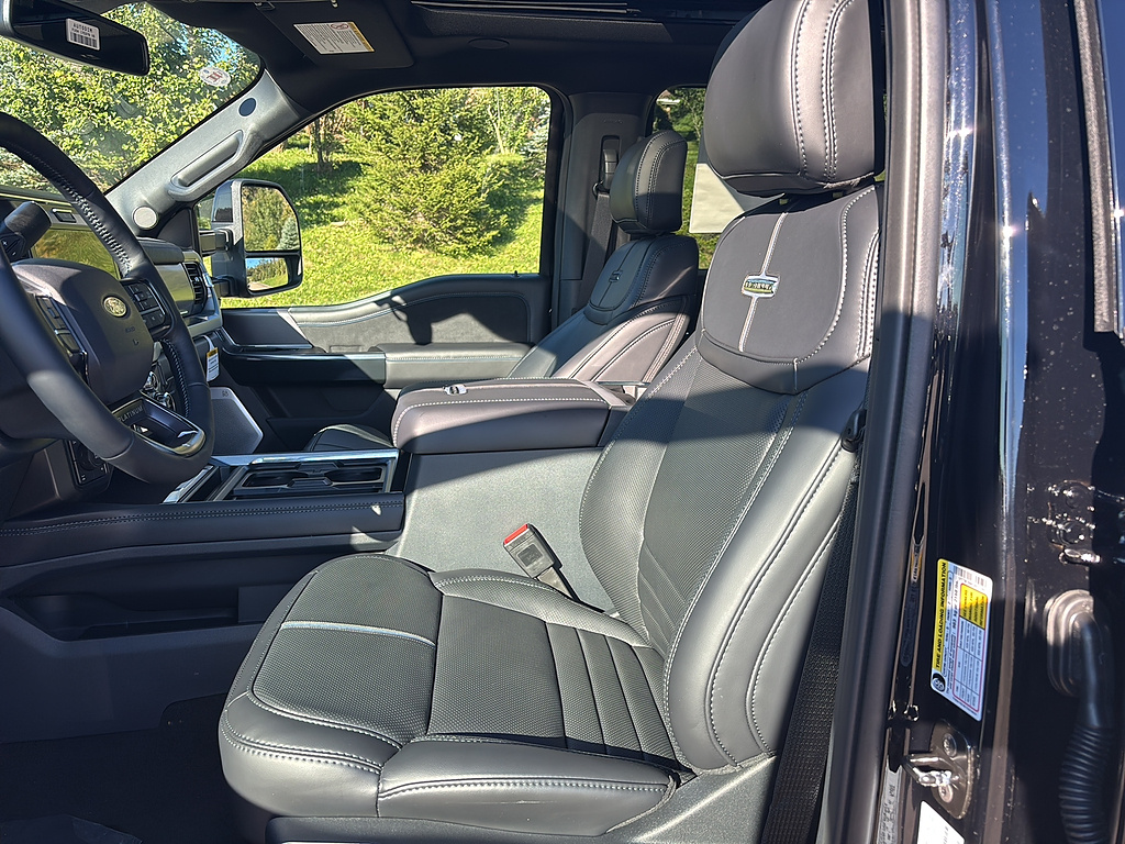 2027 Ford Super Duty F-250 SRW photo 10 of 26
