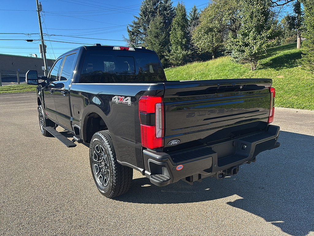 2027 Ford Super Duty F-250 SRW photo 2 of 26