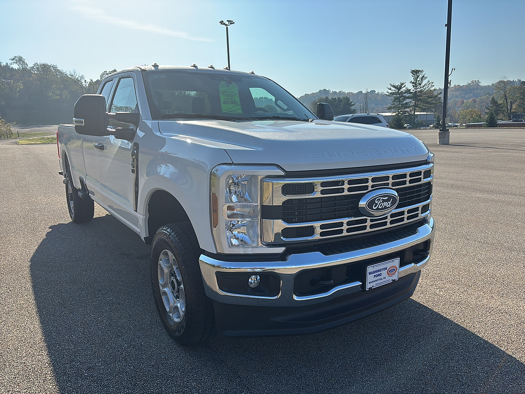 2027 Ford Super Duty F-350 SRW photo 6 of 26