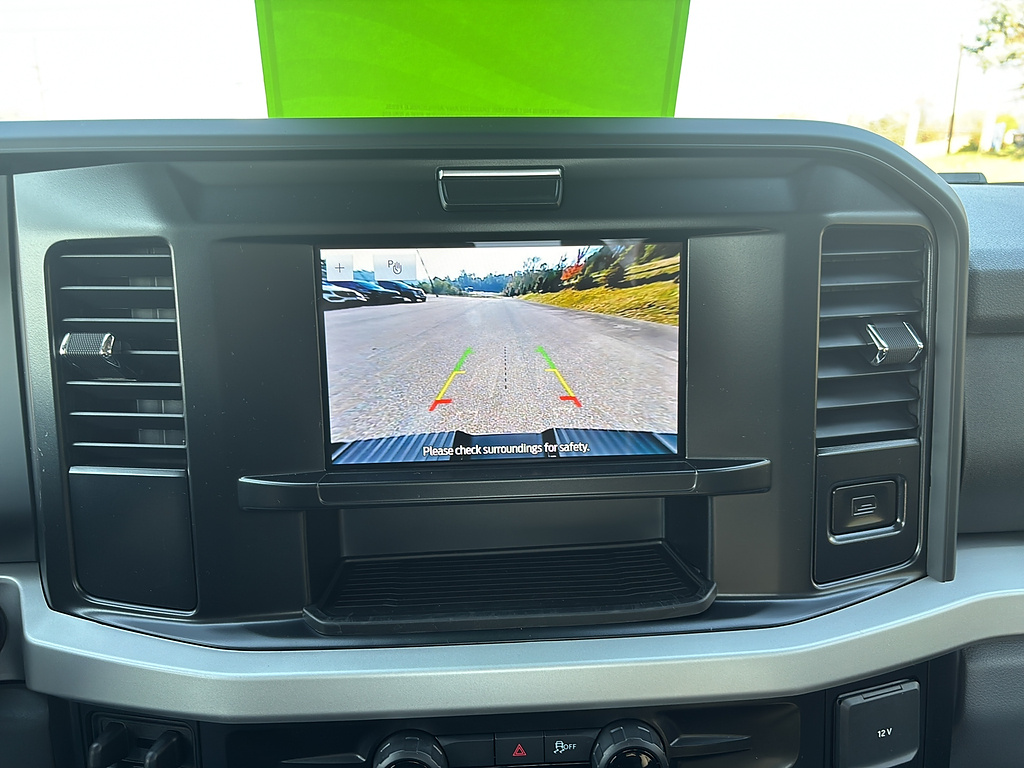2027 Ford Super Duty F-350 SRW photo 22 of 26