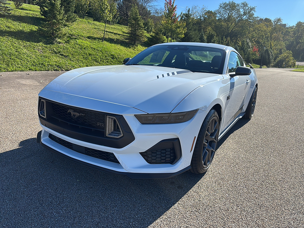 2026 Ford Mustang photo 8 of 24