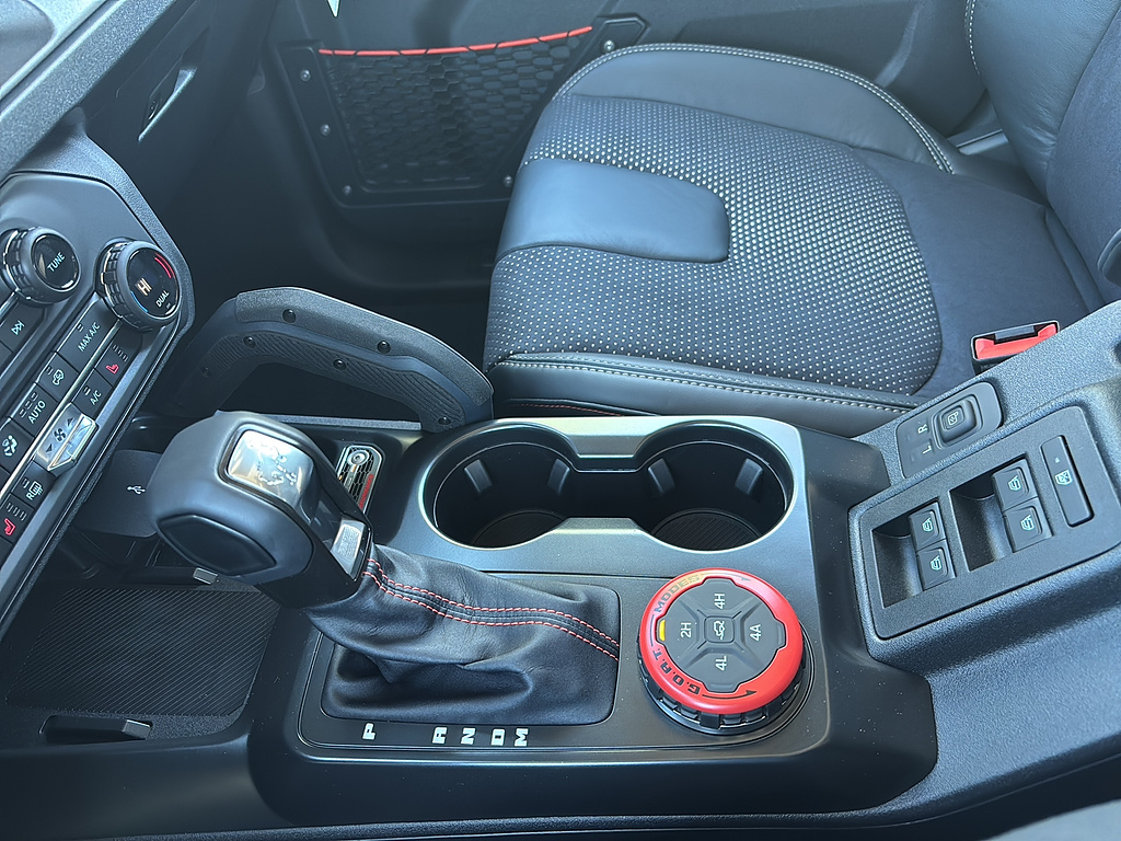 2026 Ford Bronco photo 24 of 26