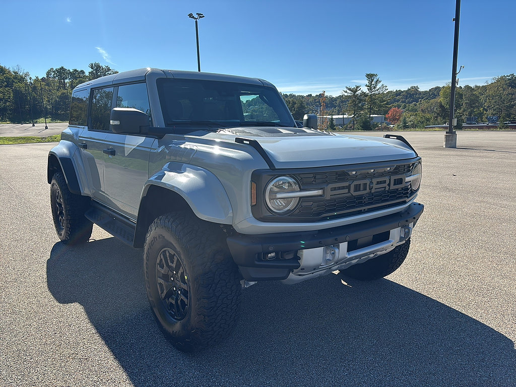 2026 Ford Bronco photo 6 of 26