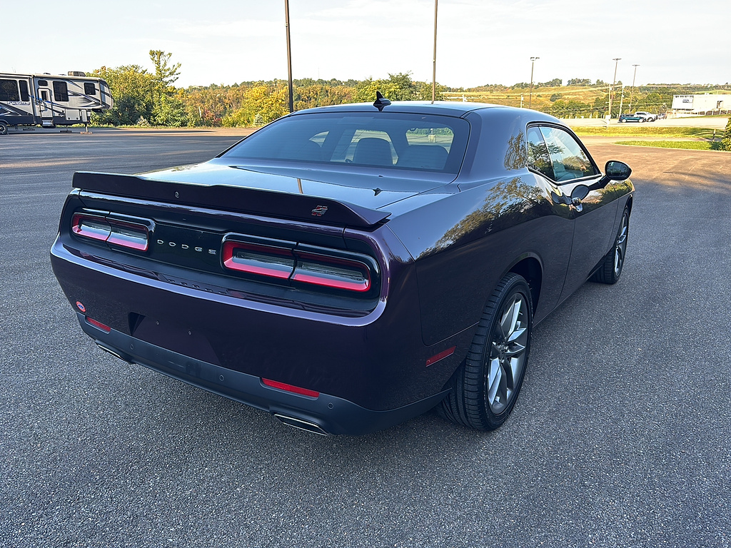 2021 Dodge Challenger photo 4 of 24
