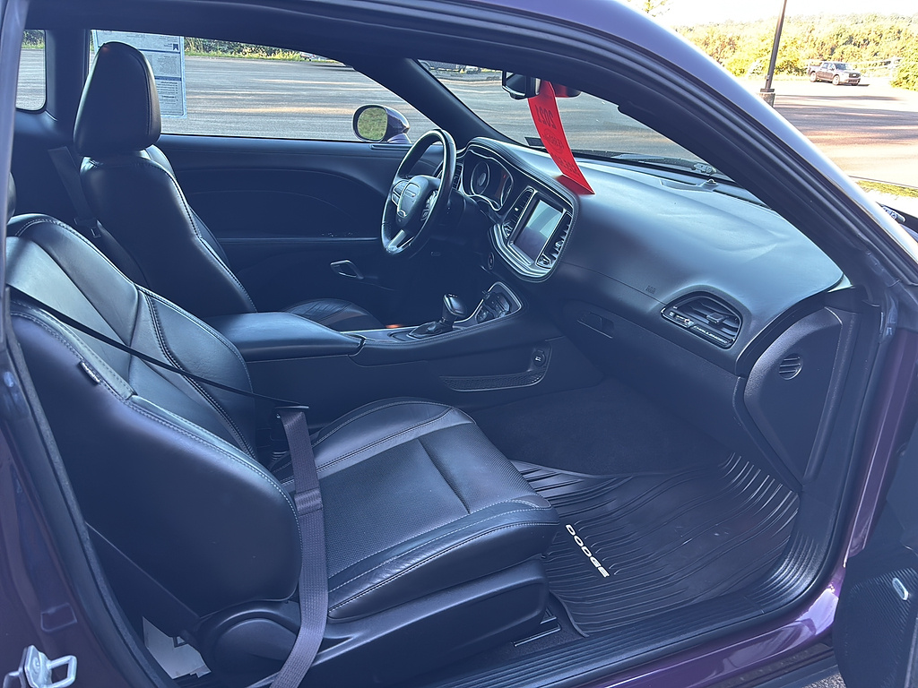 2021 Dodge Challenger photo 18 of 24