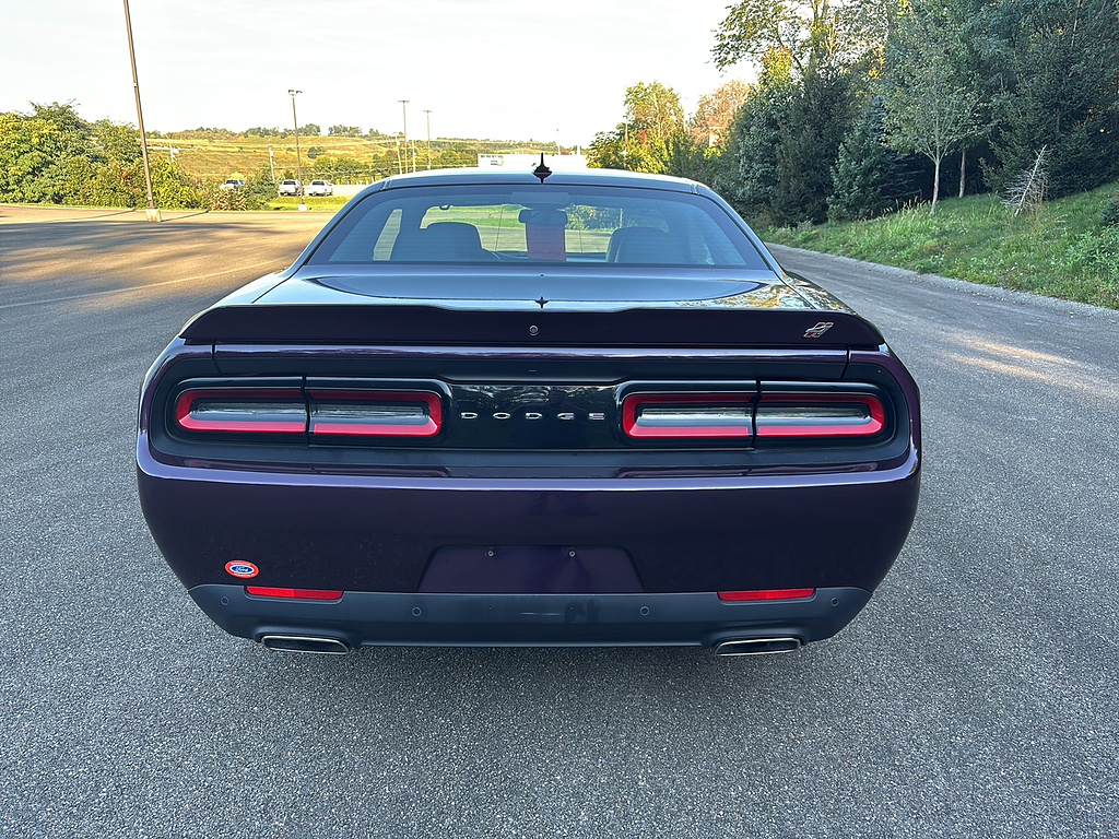 2021 Dodge Challenger photo 3 of 24
