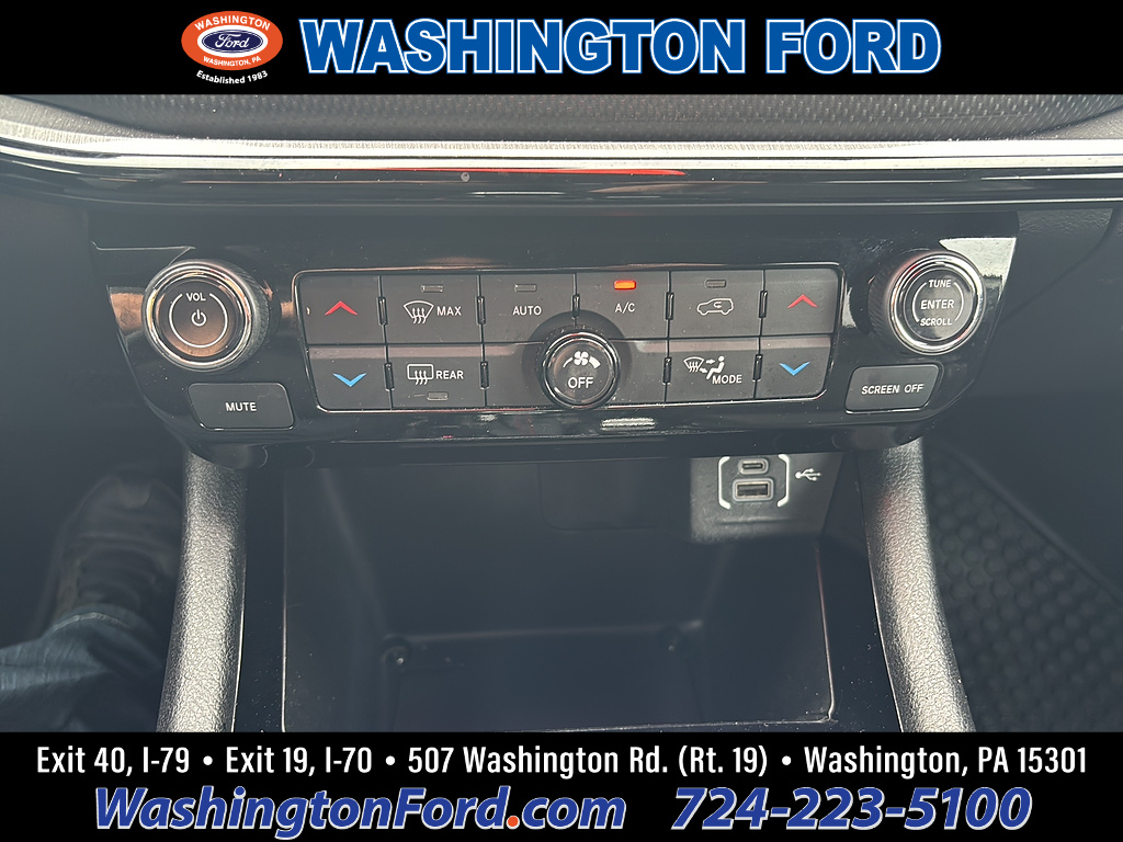 2024 Jeep Compass Trailhawk Bright White Clear Coat at Three Rivers CJD