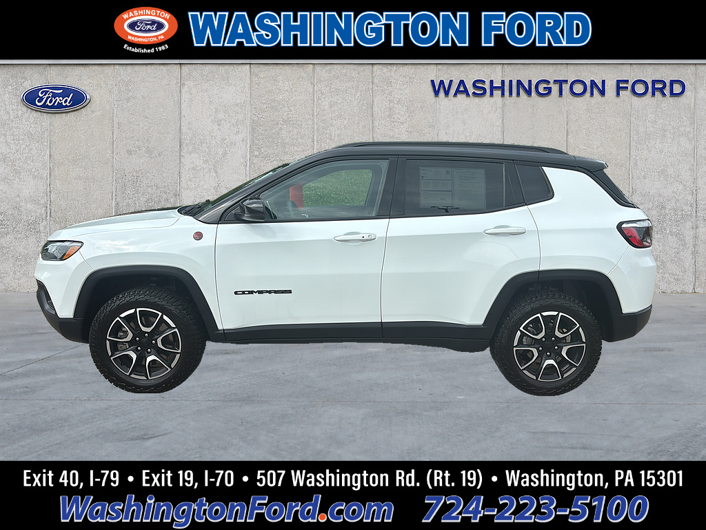 2024 Jeep Compass Trailhawk Bright White Clear Coat at Three Rivers CJD