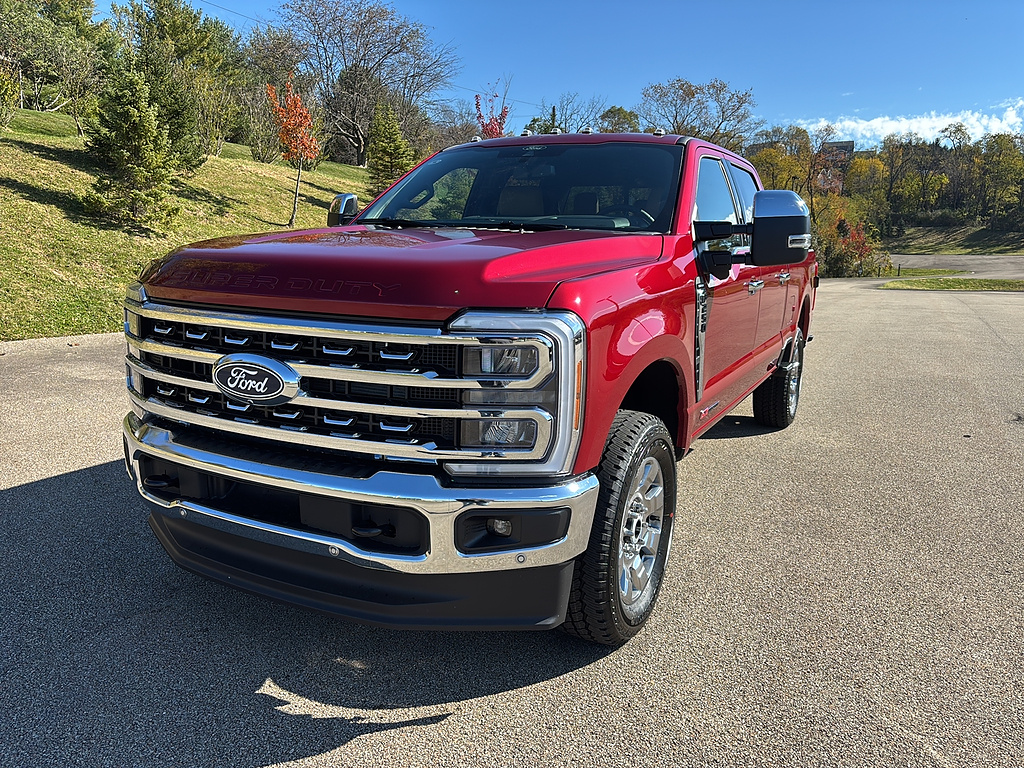 2027 Ford Super Duty F-250 SRW photo 8 of 23
