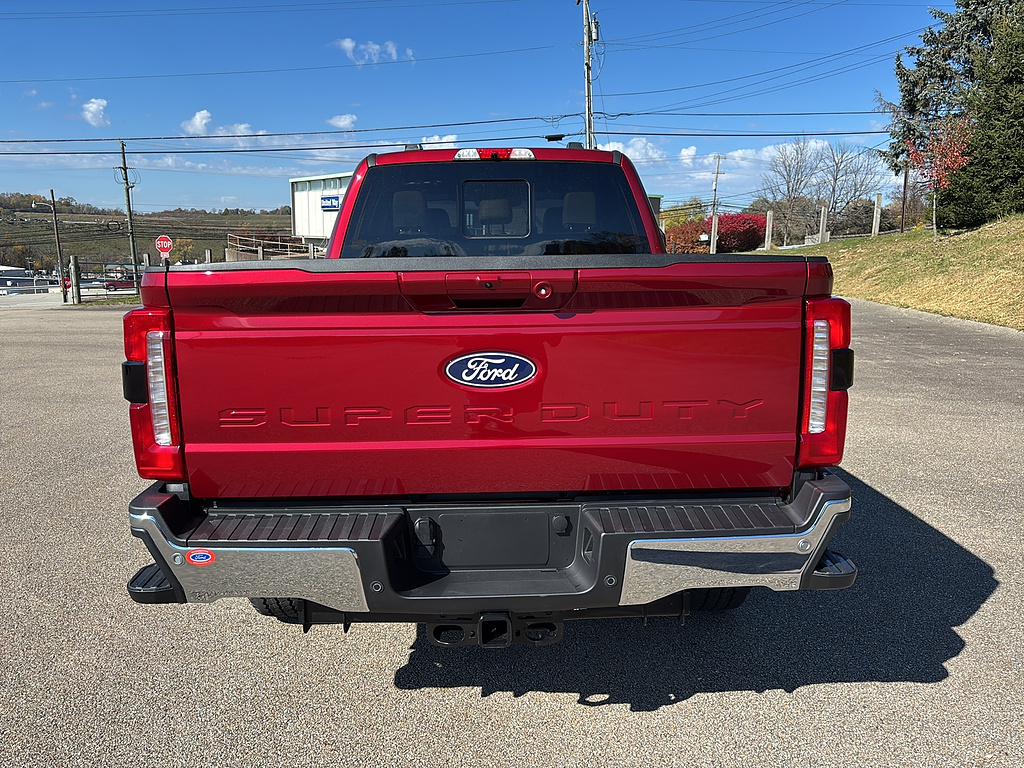 2027 Ford Super Duty F-250 SRW photo 3 of 23