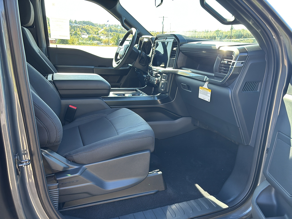 2026 Ford F-150 photo 19 of 26