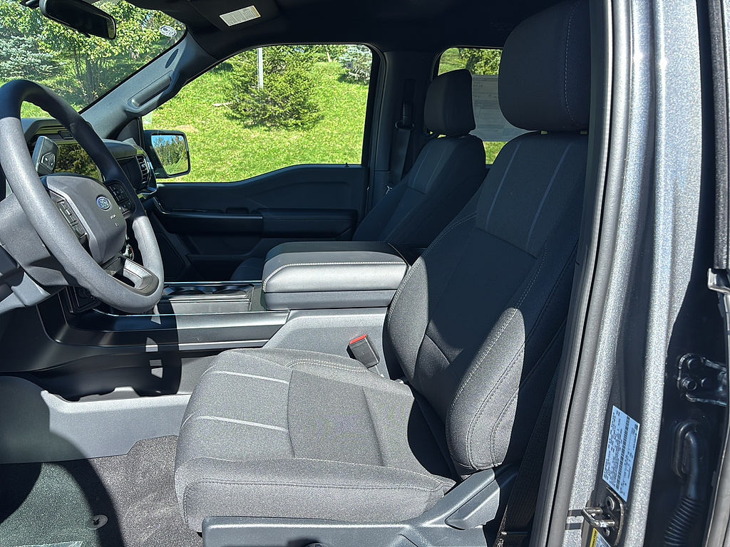 2026 Ford F-150 photo 10 of 26