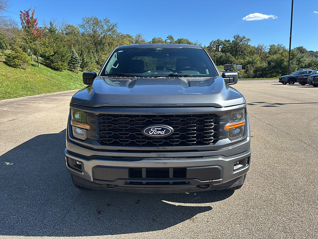 2026 Ford F-150 photo 7 of 26