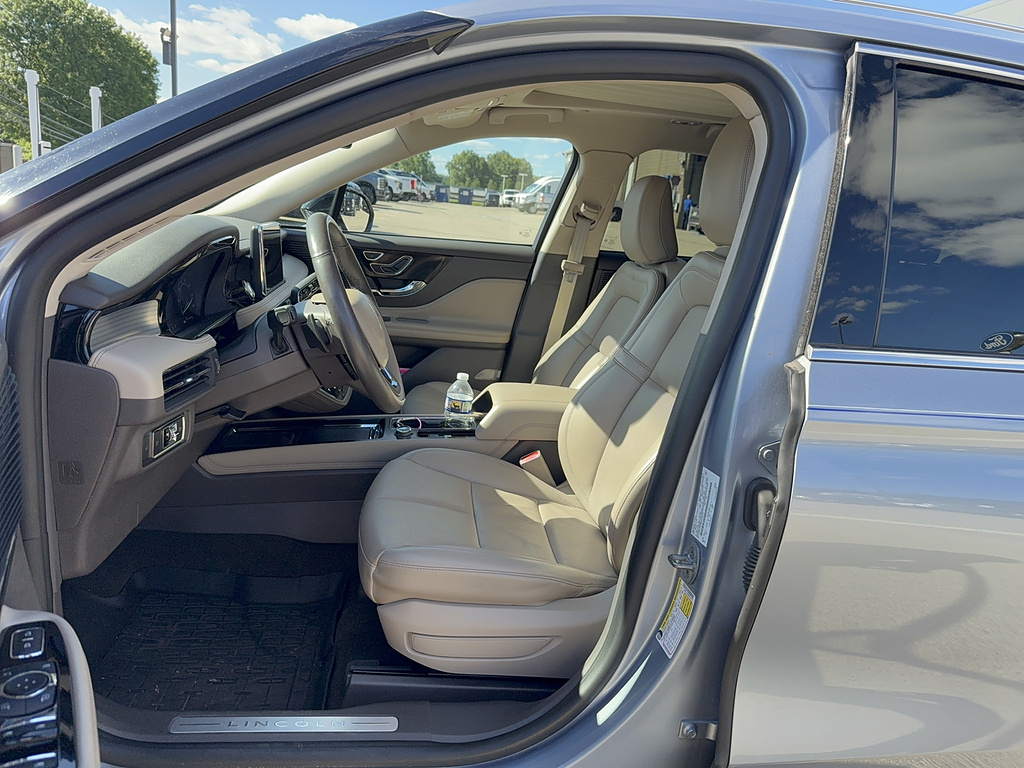 2022 Lincoln Corsair Standard Elite Blue at Solomon Chevrolet