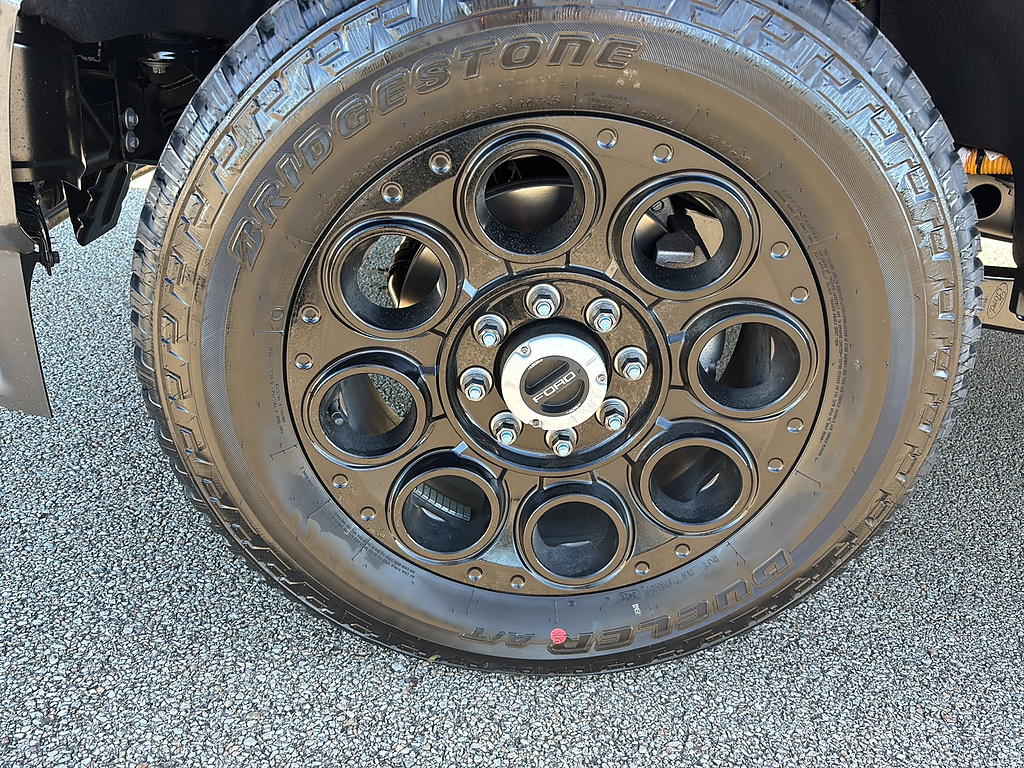 2027 Ford Super Duty F-250 SRW photo 9 of 26