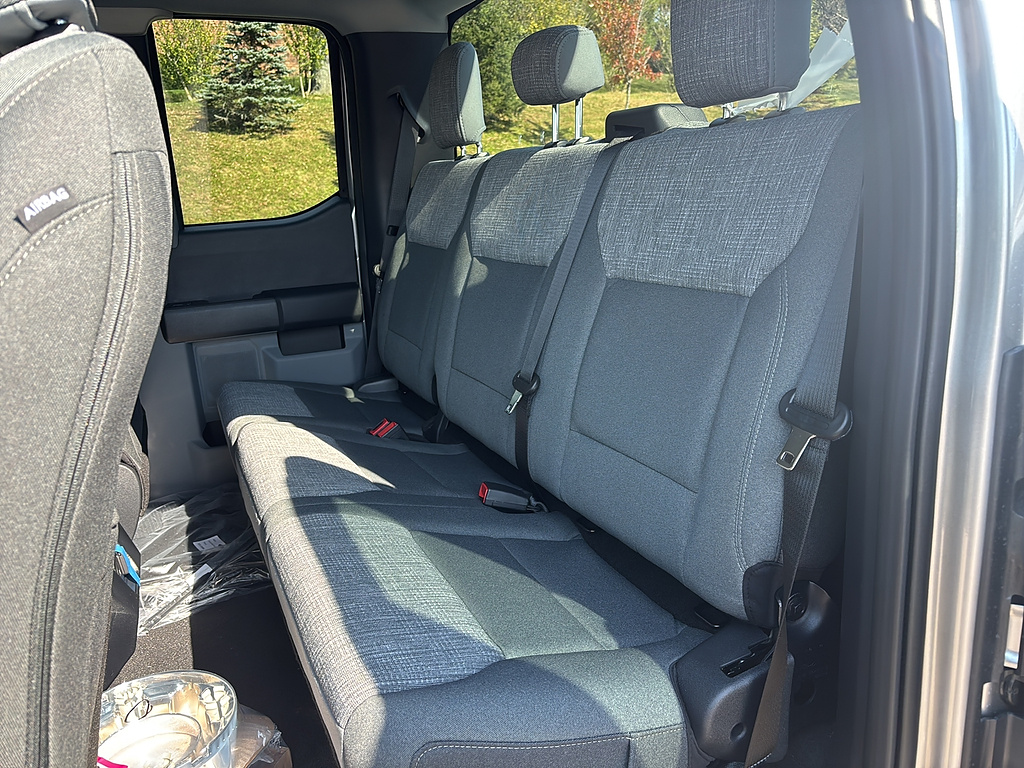 2027 Ford Super Duty F-250 SRW photo 15 of 26