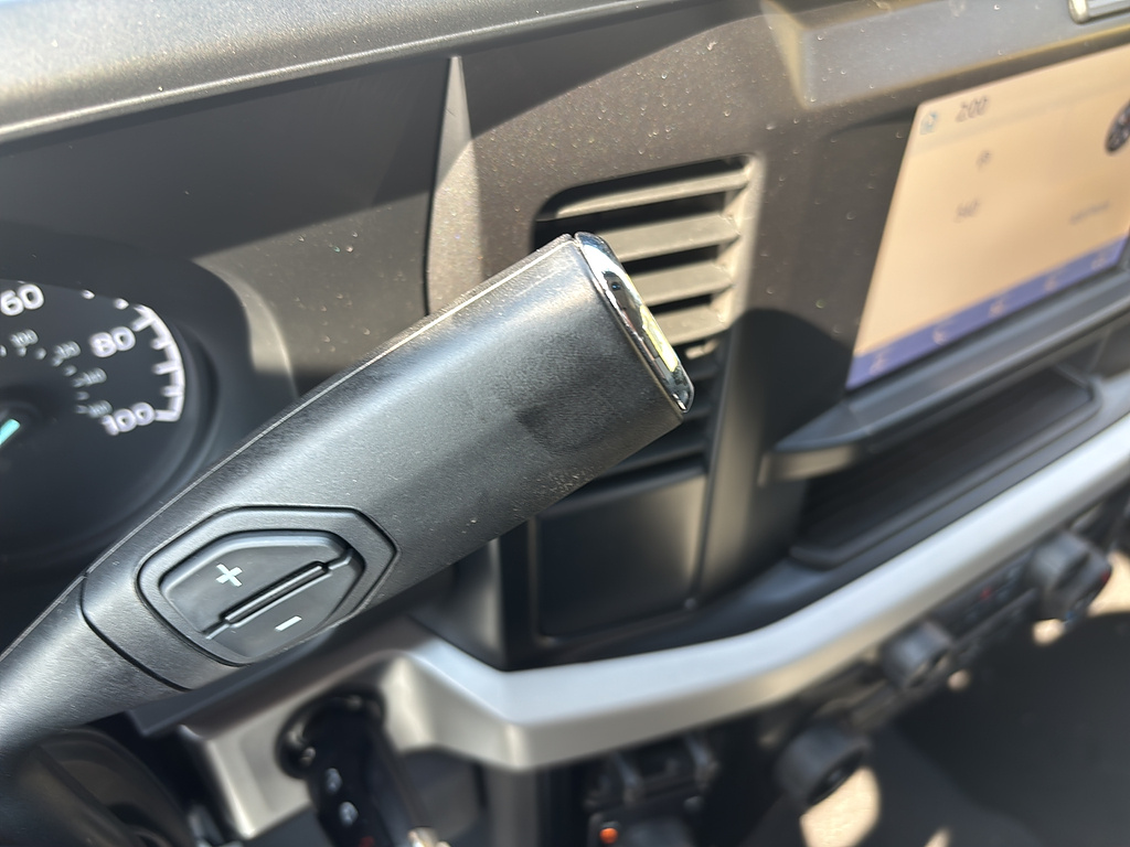 2027 Ford Super Duty F-250 SRW photo 24 of 26