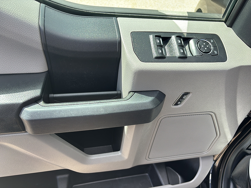 2019 Ford F-150 XL Agate Black at Washington Ford