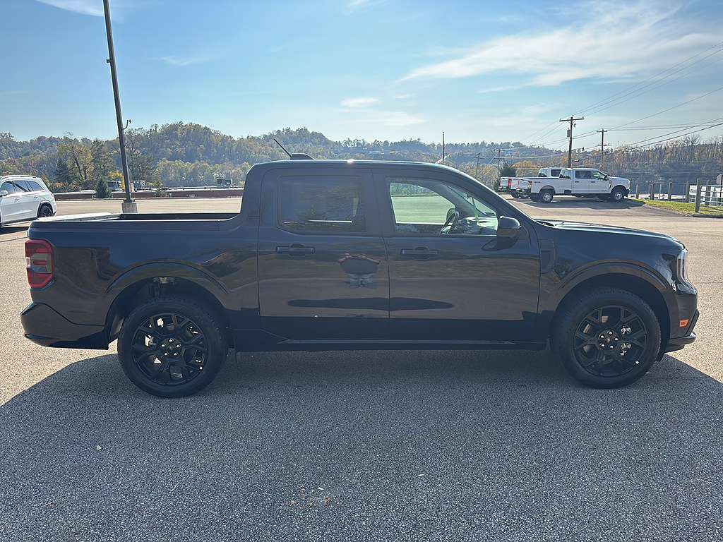 2026 Ford Maverick photo 5 of 26