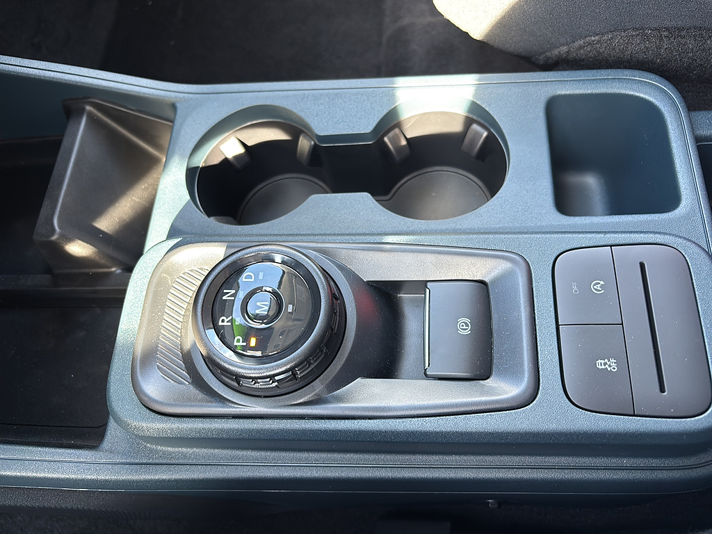 2026 Ford Maverick photo 24 of 26