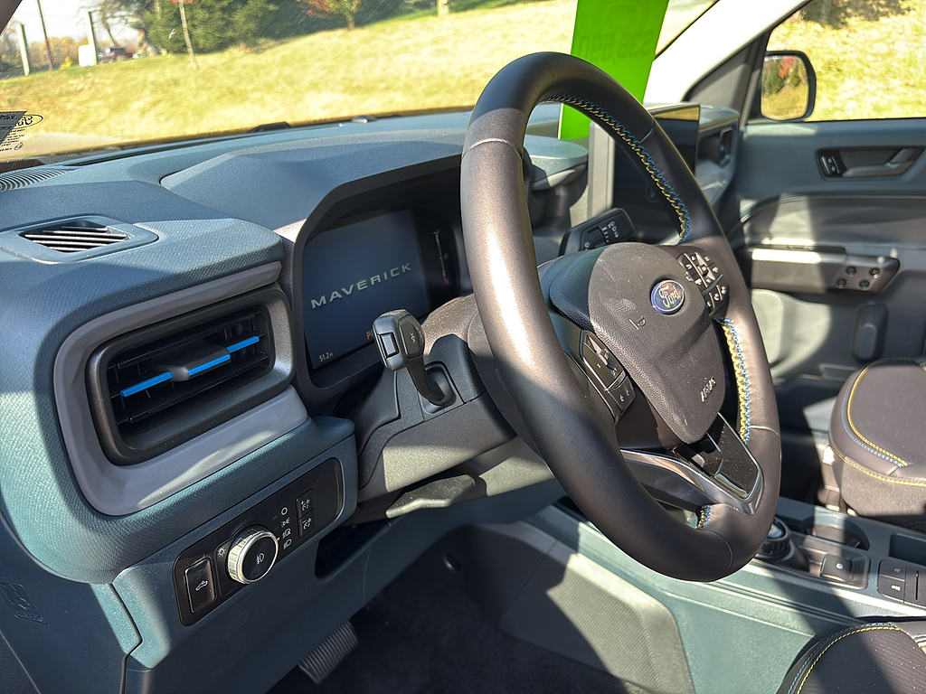 2026 Ford Maverick photo 12 of 26