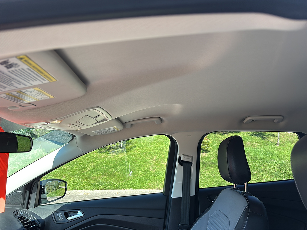 2018 Ford Escape photo 15 of 27