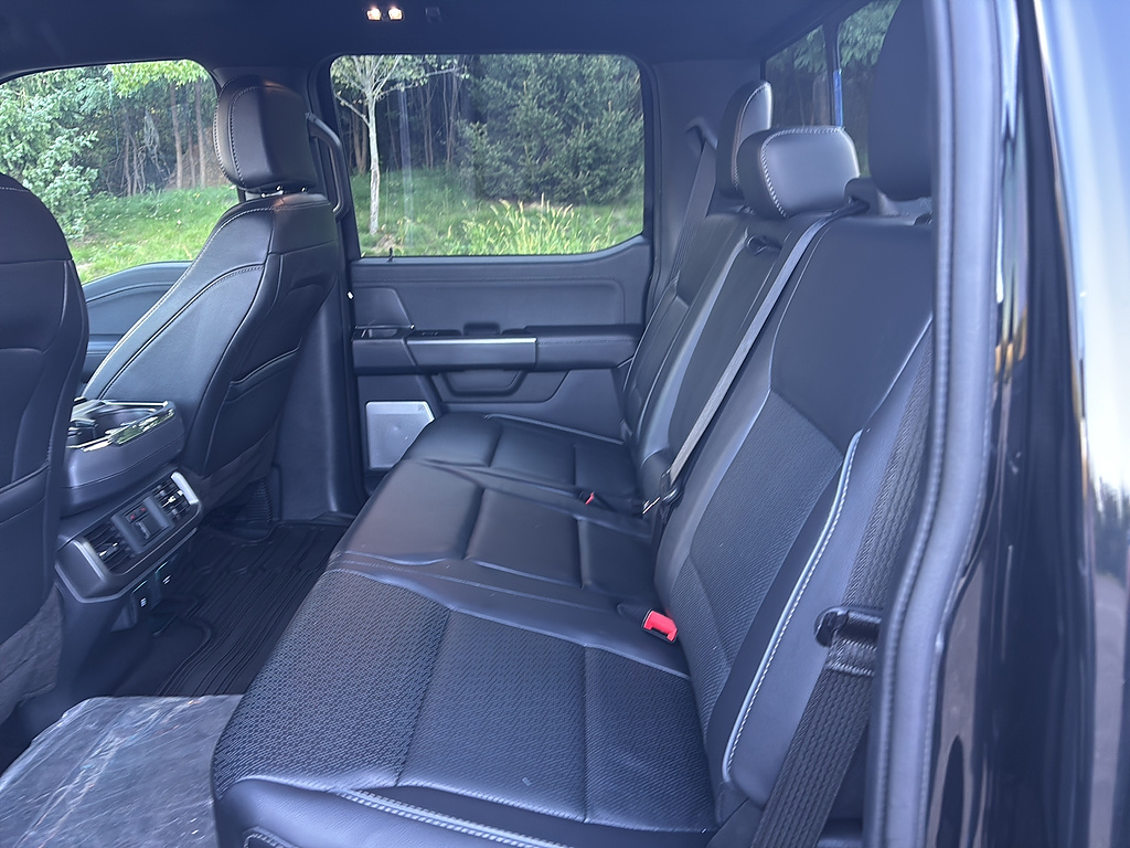 2024 Ford F-150 photo 16 of 27