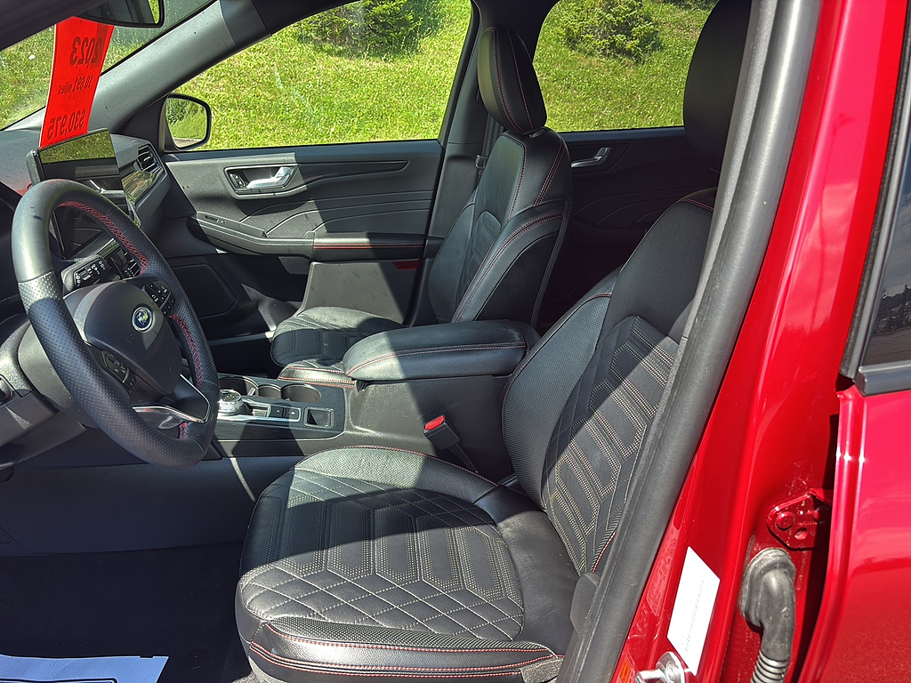 2023 Ford Escape ST-Line Elite - 10