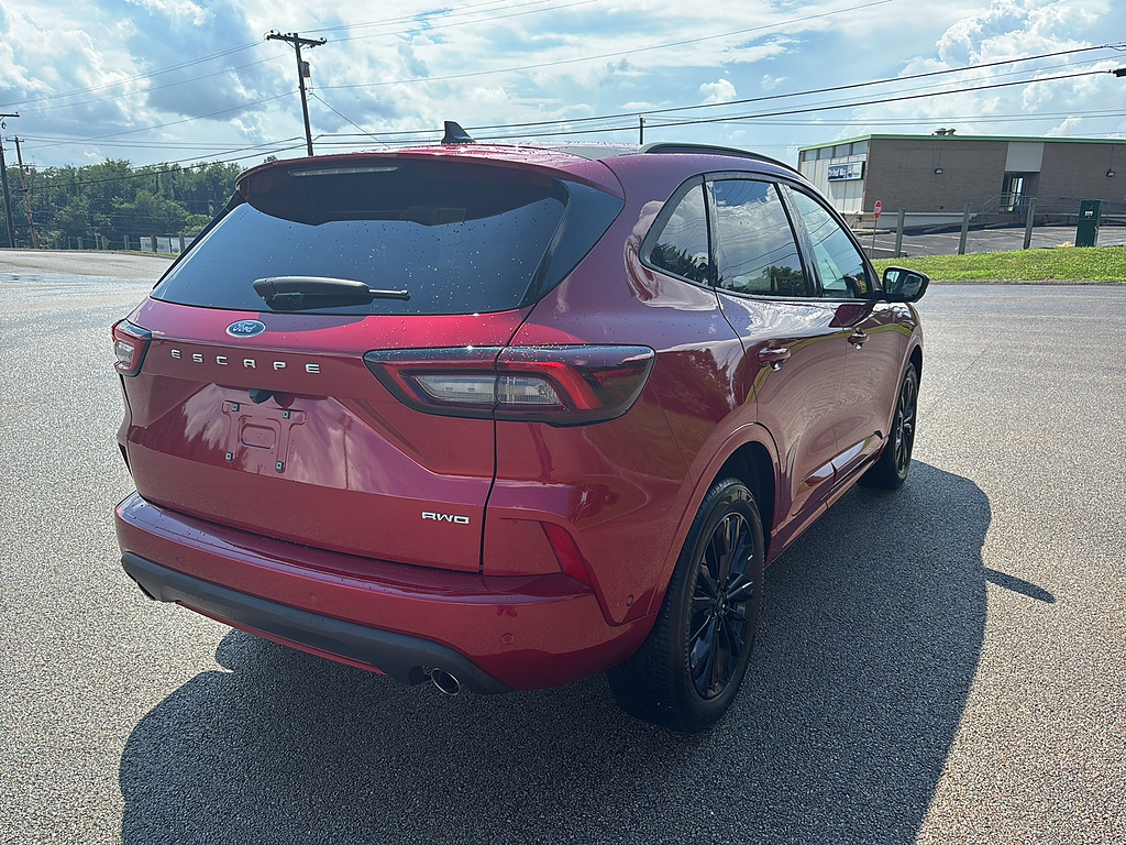 2023 Ford Escape ST-Line Elite - 3