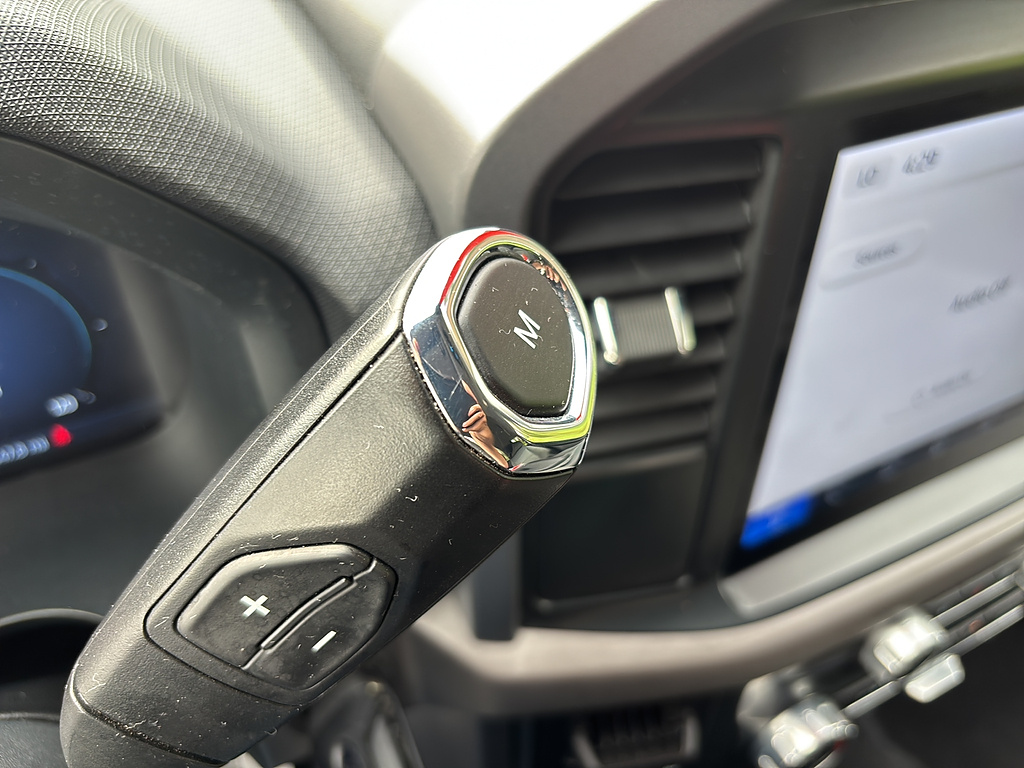 2025 Ford F-150 photo 25 of 27