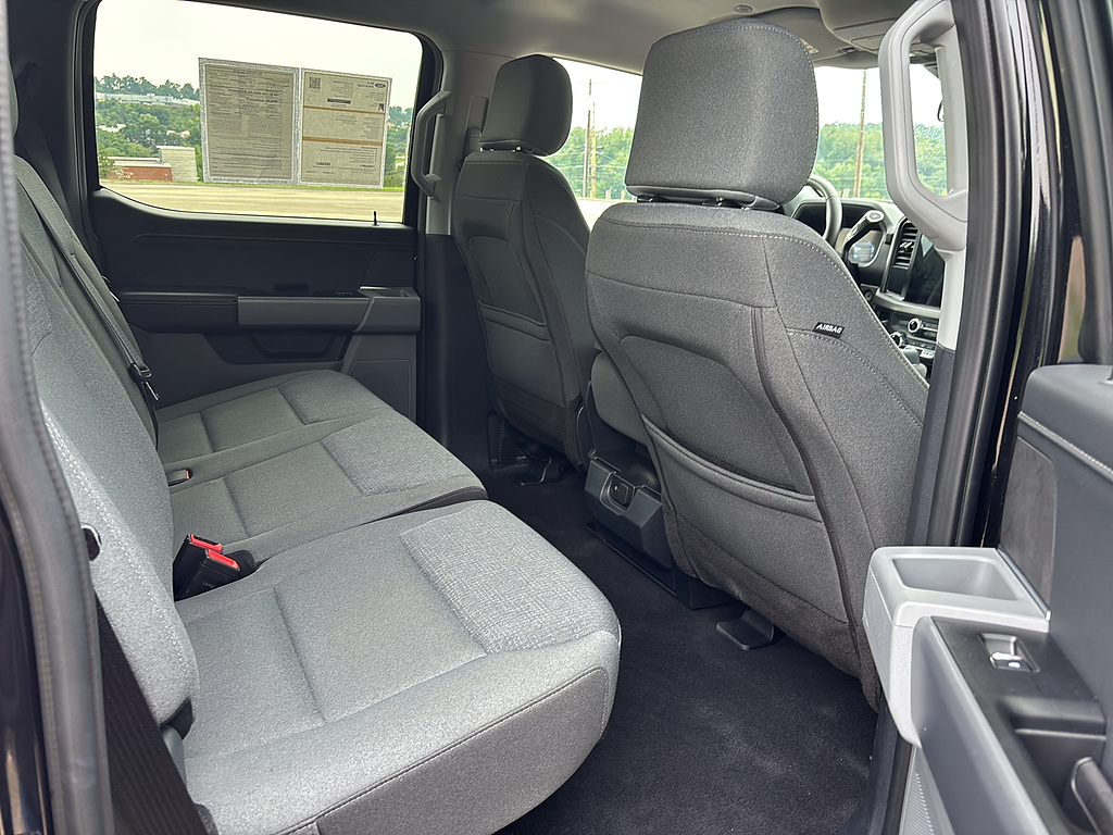 2025 Ford F-150 photo 19 of 27